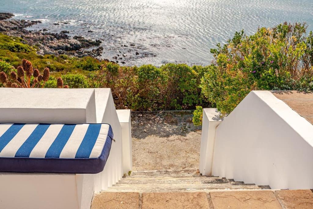 La Petite Baleine Oceanfront Luxury Villa Де-Келдерс Экстерьер фото