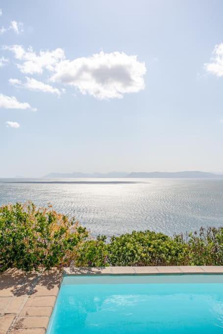 La Petite Baleine Oceanfront Luxury Villa Де-Келдерс Экстерьер фото