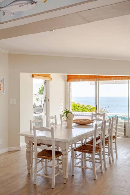 La Petite Baleine Oceanfront Luxury Villa Де-Келдерс Экстерьер фото