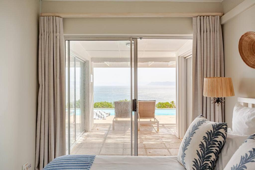 La Petite Baleine Oceanfront Luxury Villa Де-Келдерс Экстерьер фото